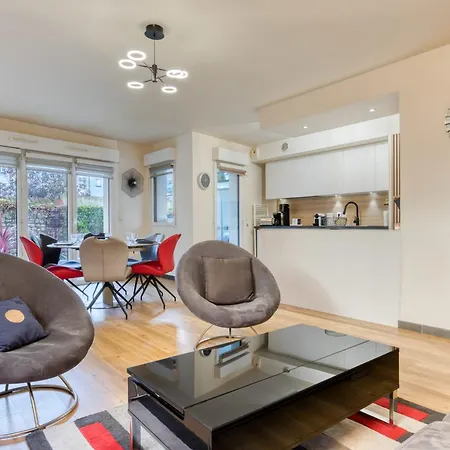 Apartment Annick Joli Avec Parking Et Jardin Rouen